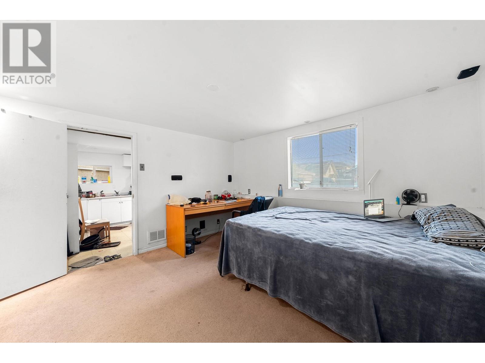5628 Killarney Street Property Photo 15