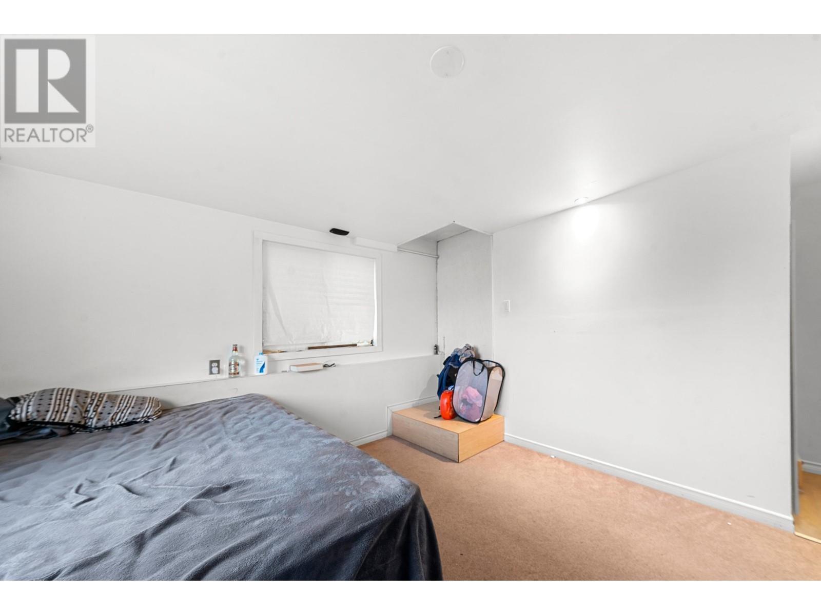5628 Killarney Street Property Photo 16