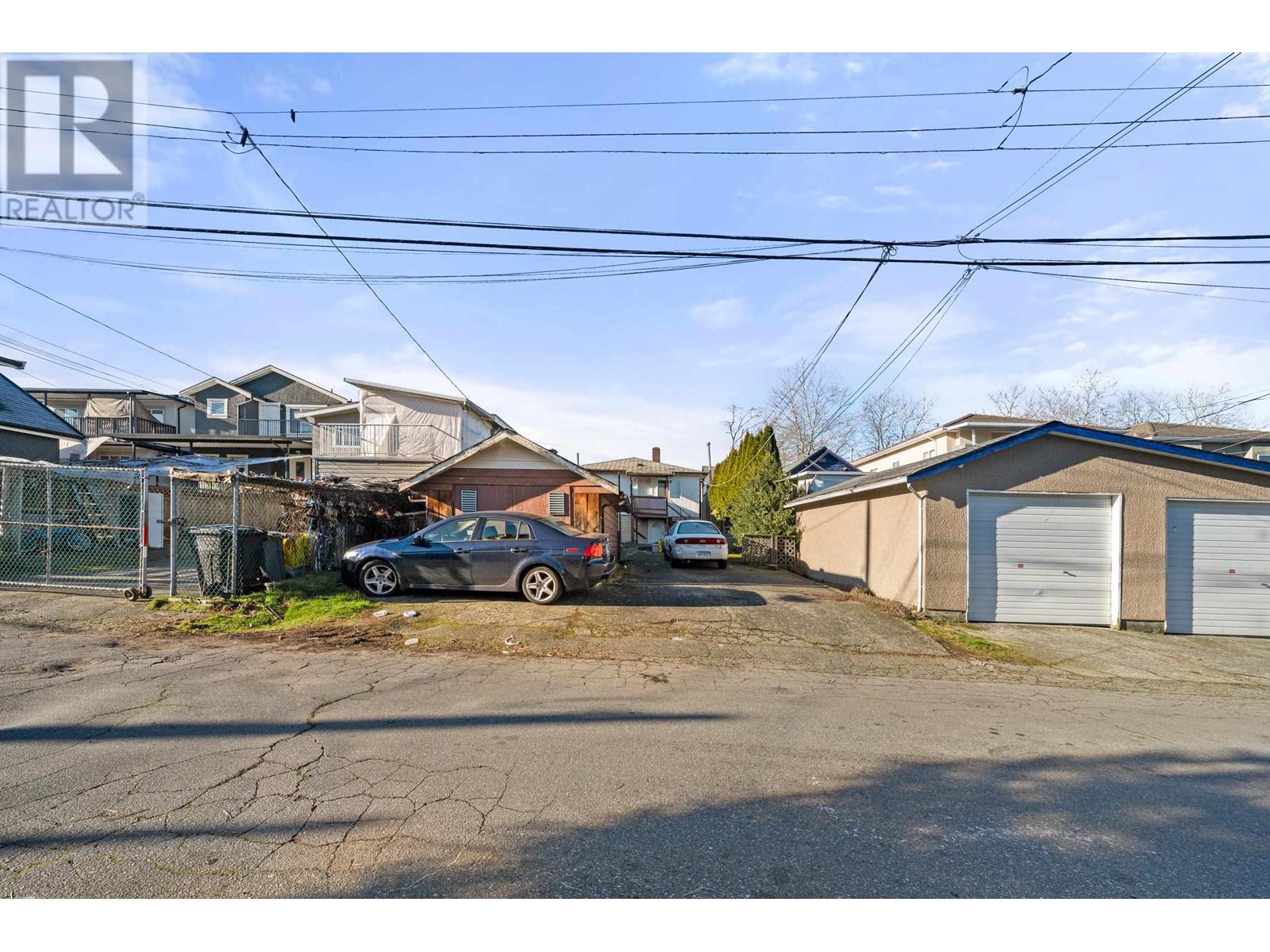 5628 Killarney Street Property Photo 32
