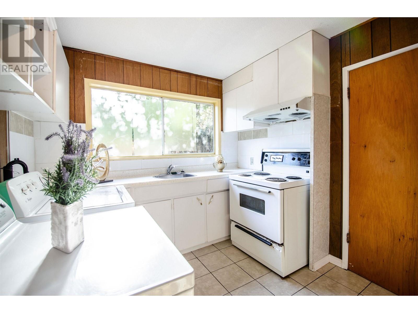 6531 No. 2 Road Property Photo 16