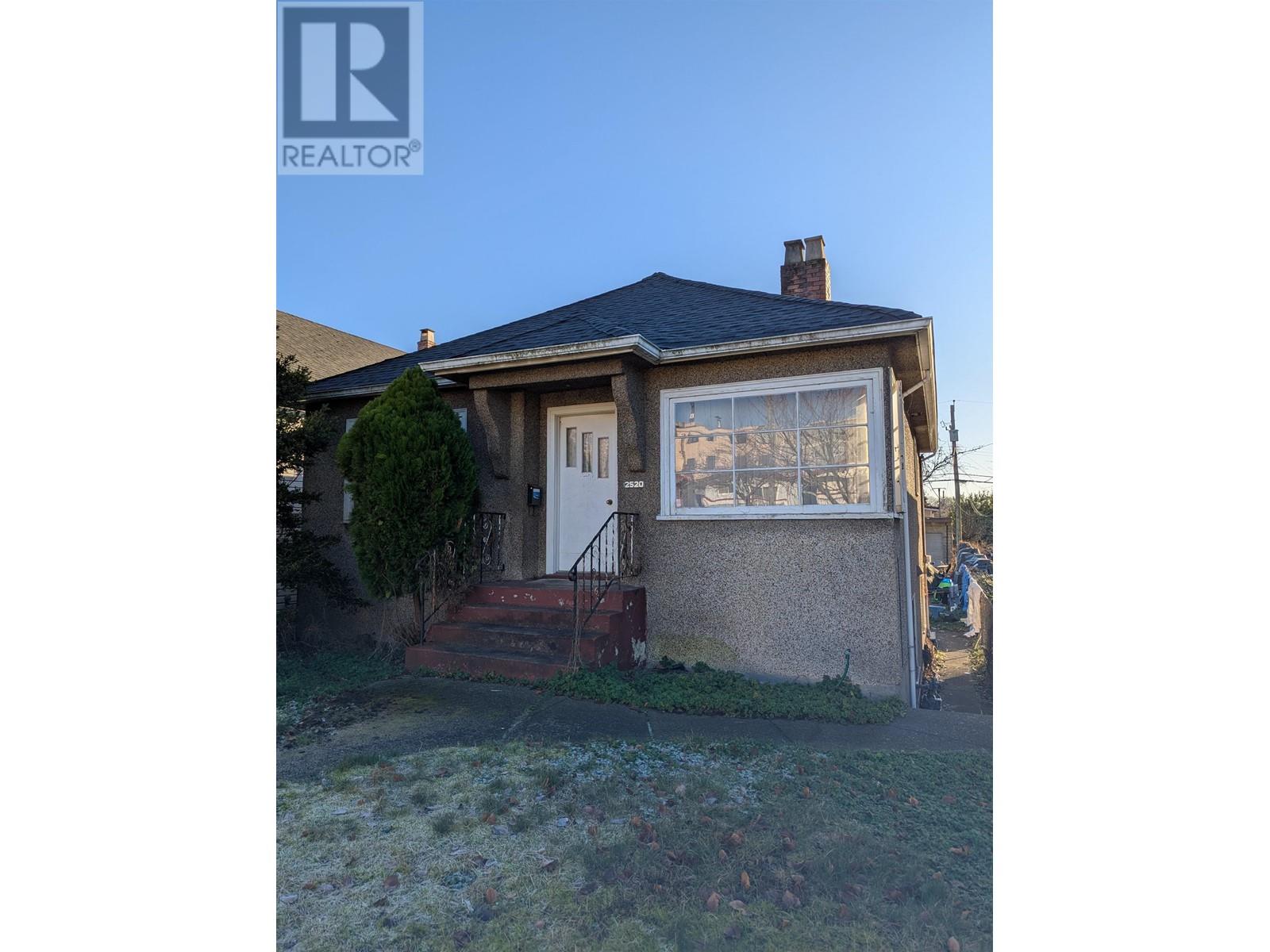 2520 E PENDER STREET Property Photo 1