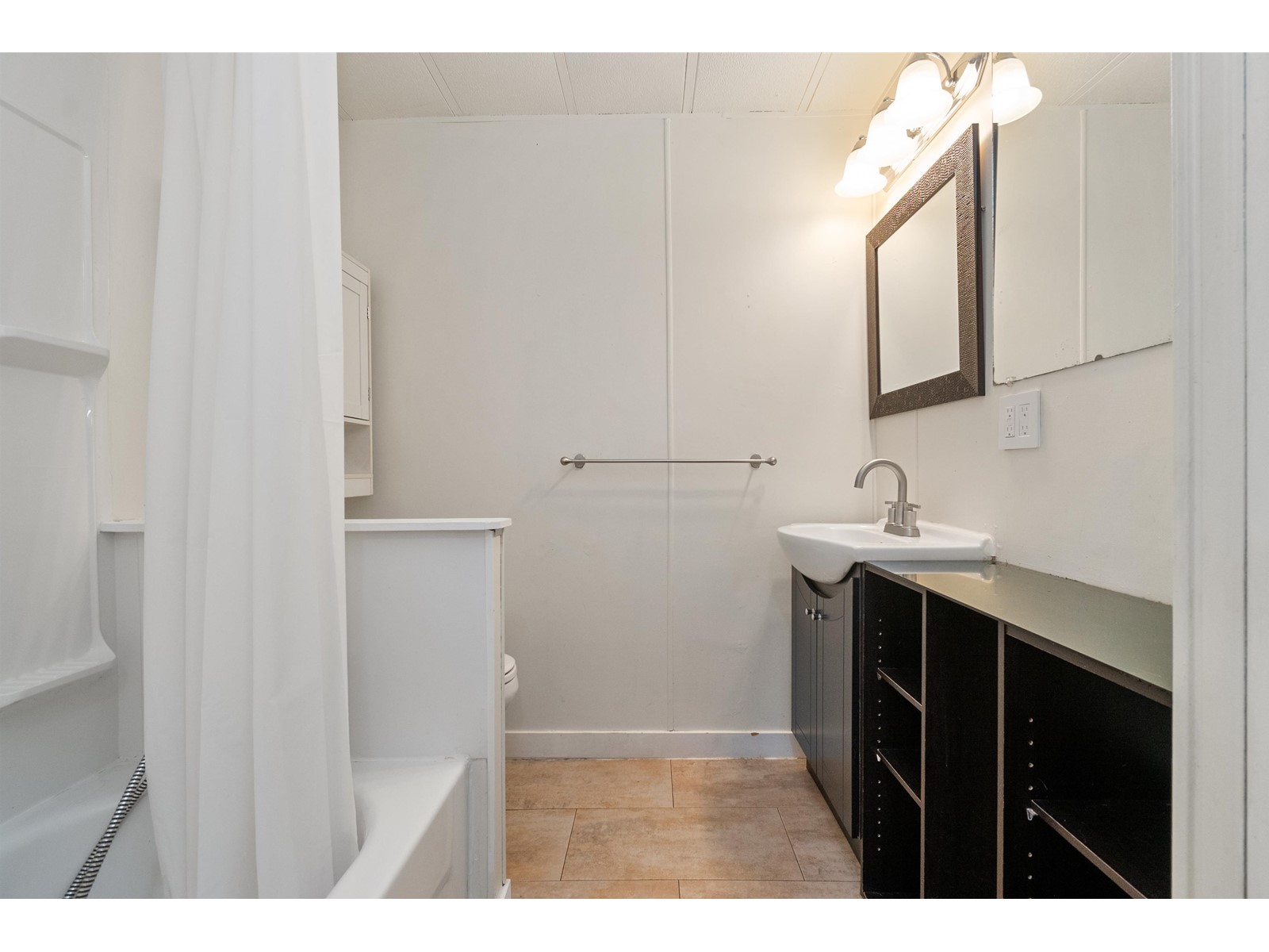 58 8220 King George Boulevard Property Photo 22