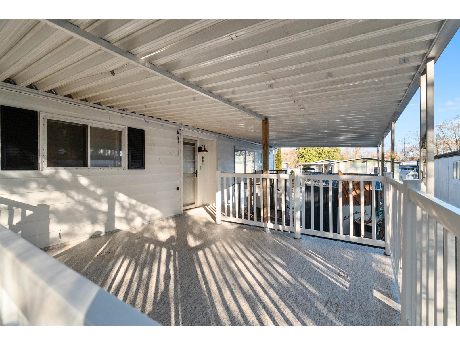 58 8220 King George Boulevard Property Photo 23