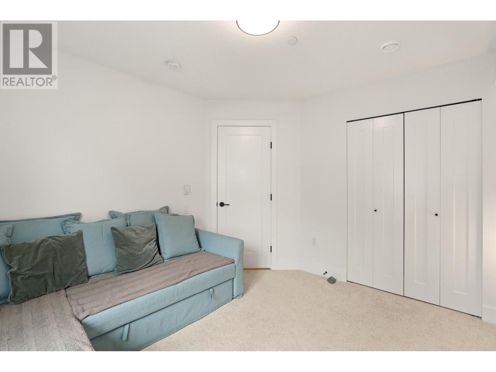 44 4716 Orca Way Property Photo 25