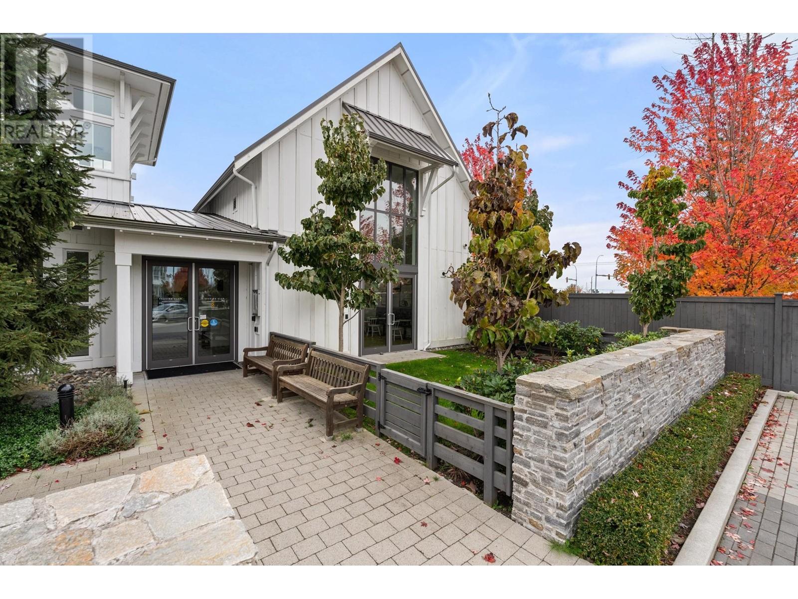 44 4716 Orca Way Property Photo 35