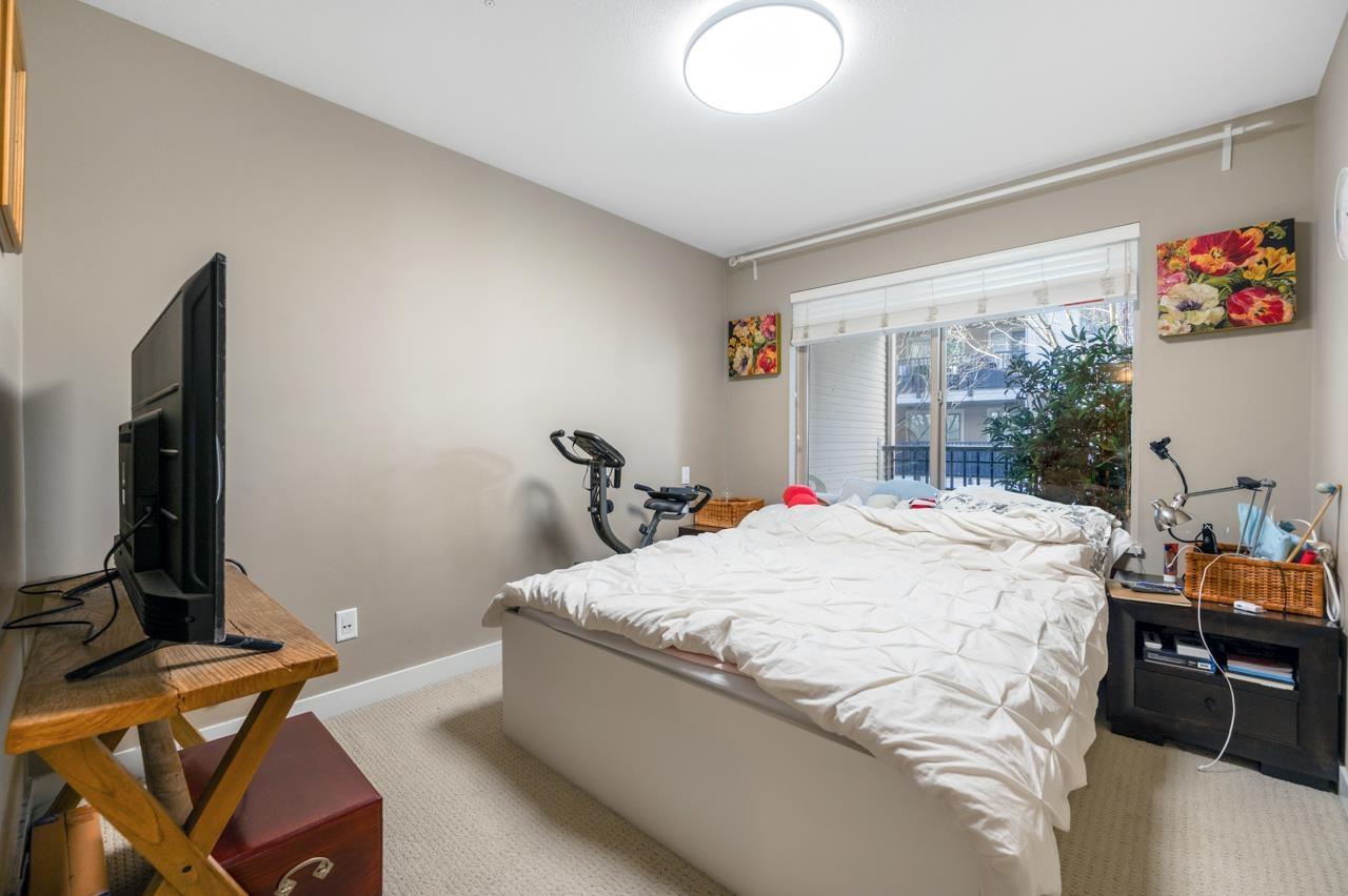 A217 8929 202 Street Property Photo 11