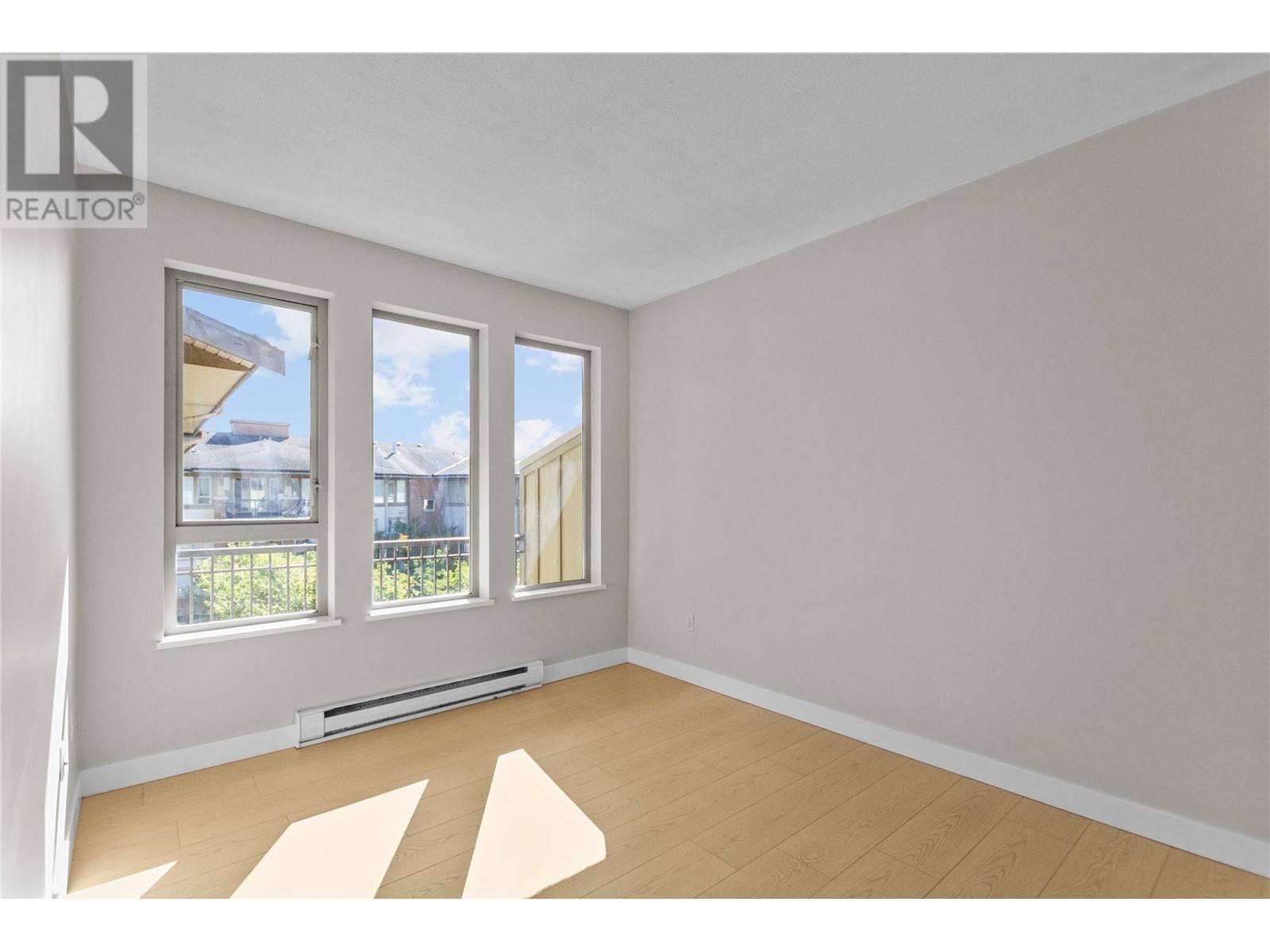 5403 5111 Garden City Road Property Photo 12