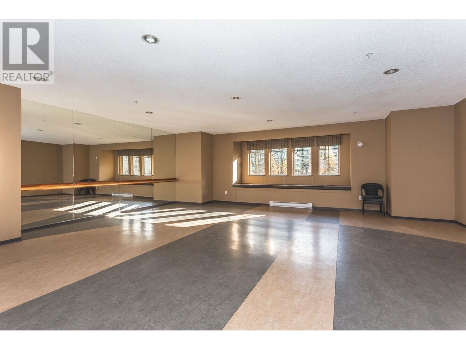 5403 5111 Garden City Road Property Photo 22