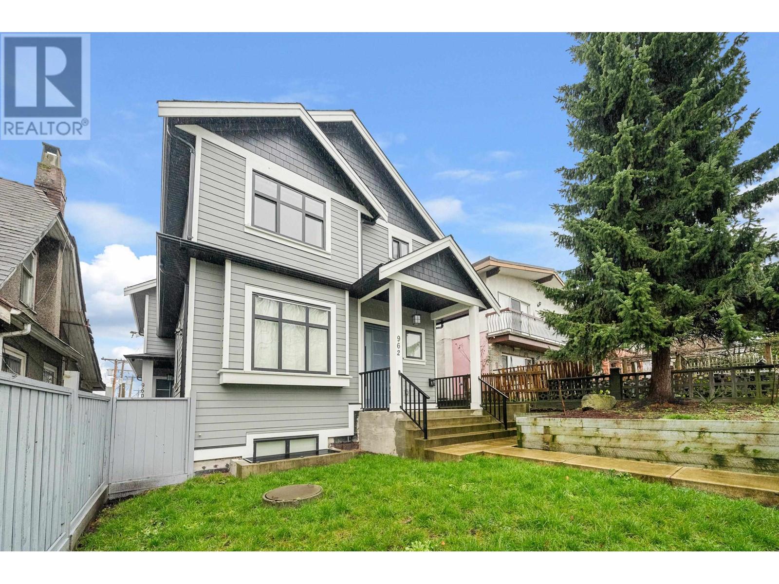 962 Renfrew Street Property Photo 14
