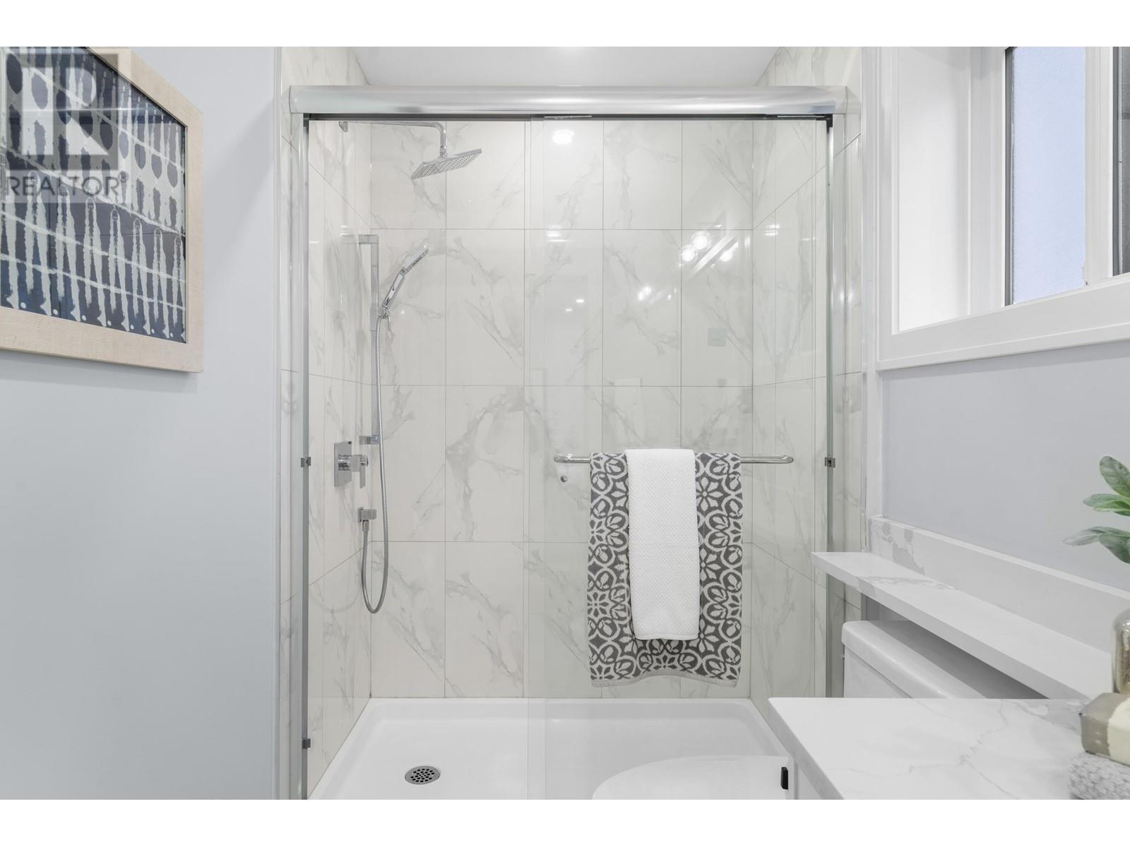 962 Renfrew Street Property Photo 30