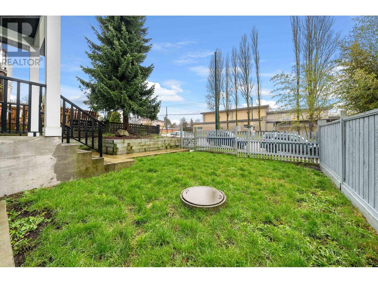962 Renfrew Street Property Photo 34