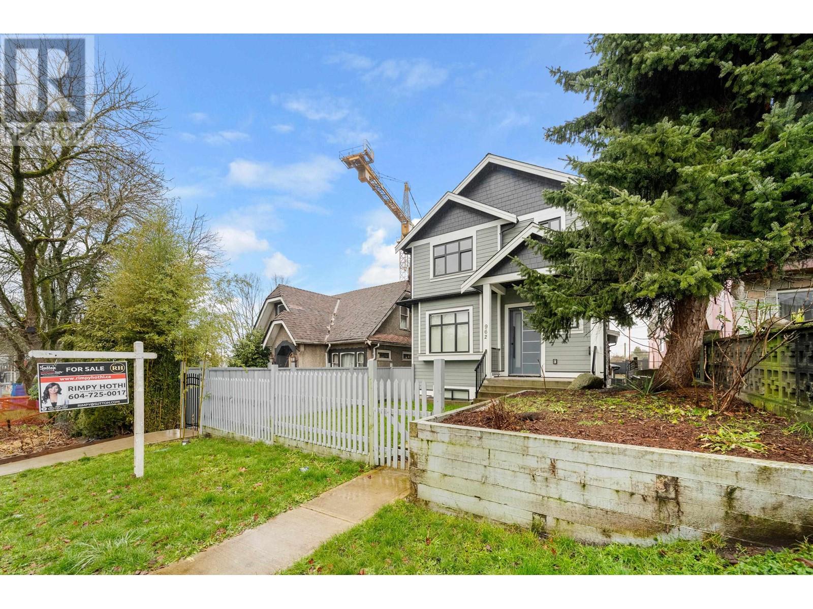 962 Renfrew Street Property Photo 36