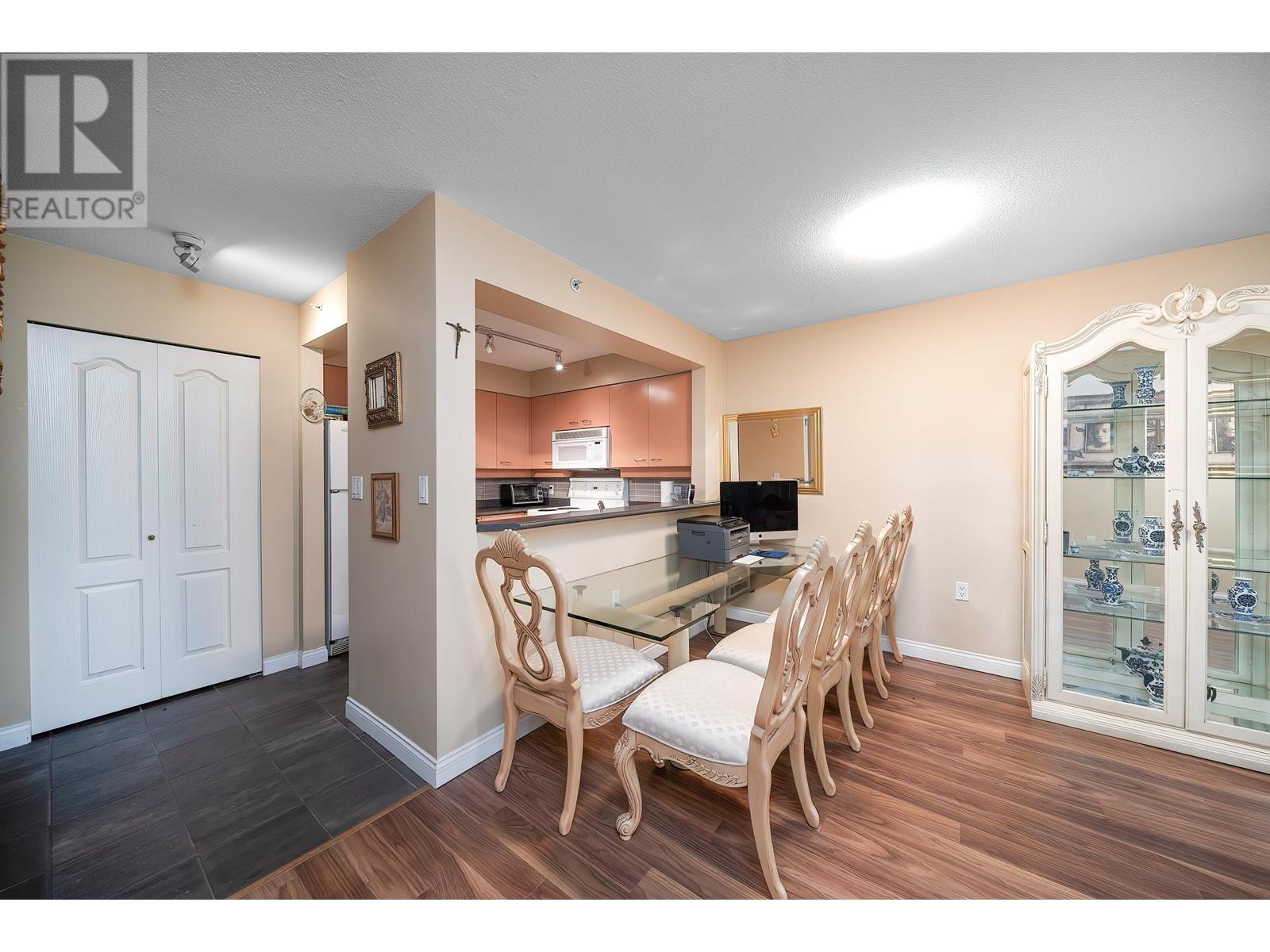 503 7380 Elmbridge Way Property Photo 8
