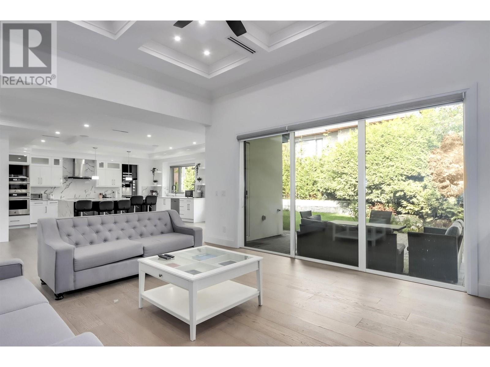 3560 Highland Boulevard Property Photo 13