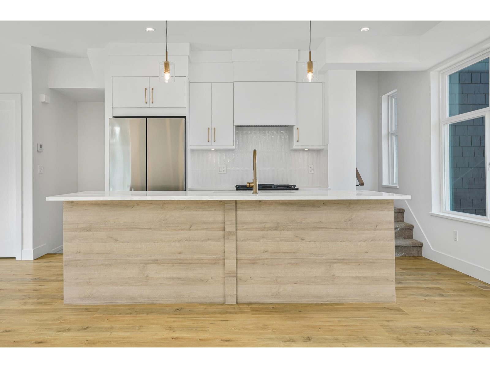 13 12770 105 Avenue Property Photo 1