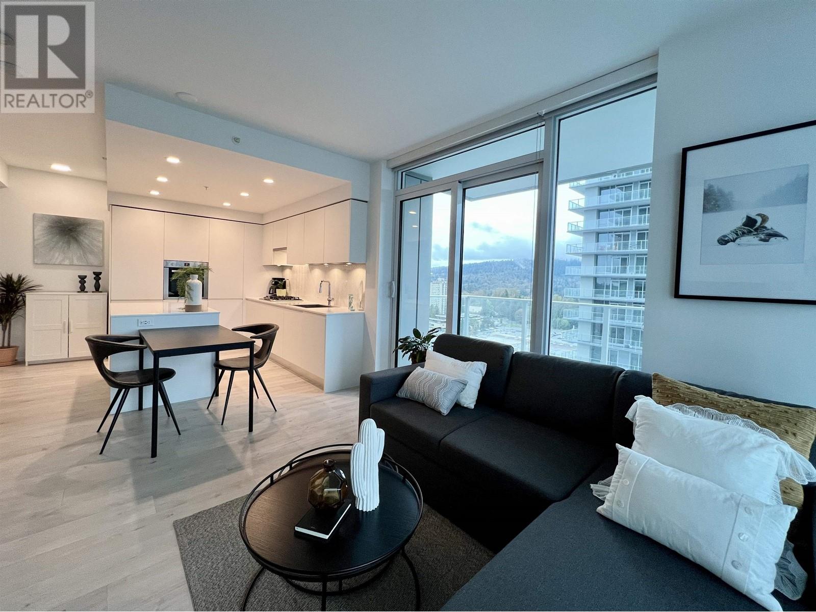 1601 3833 Evergreen Place Property Photo 5