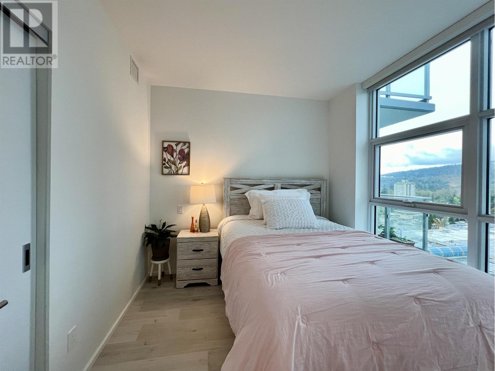 1601 3833 Evergreen Place Property Photo 17