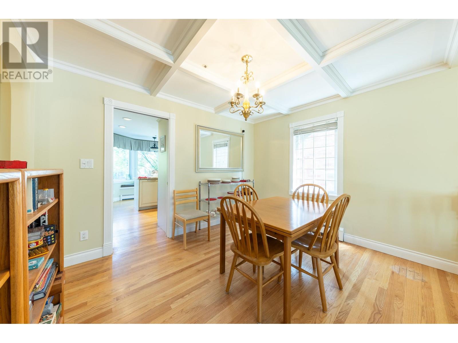 4415 W 15th Avenue Property Photo 6
