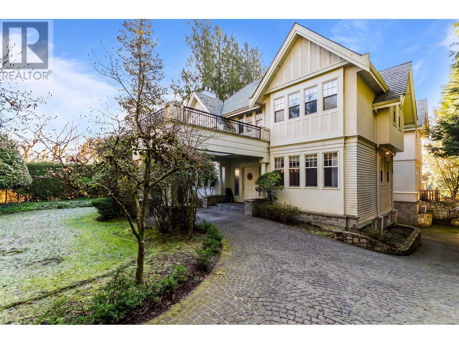 1288 LAURIER AVENUE Property Photo 1