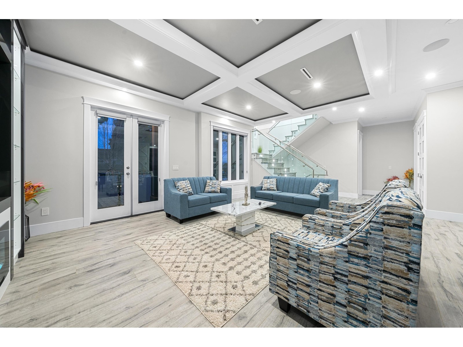 8909 128 Street Property Photo 5