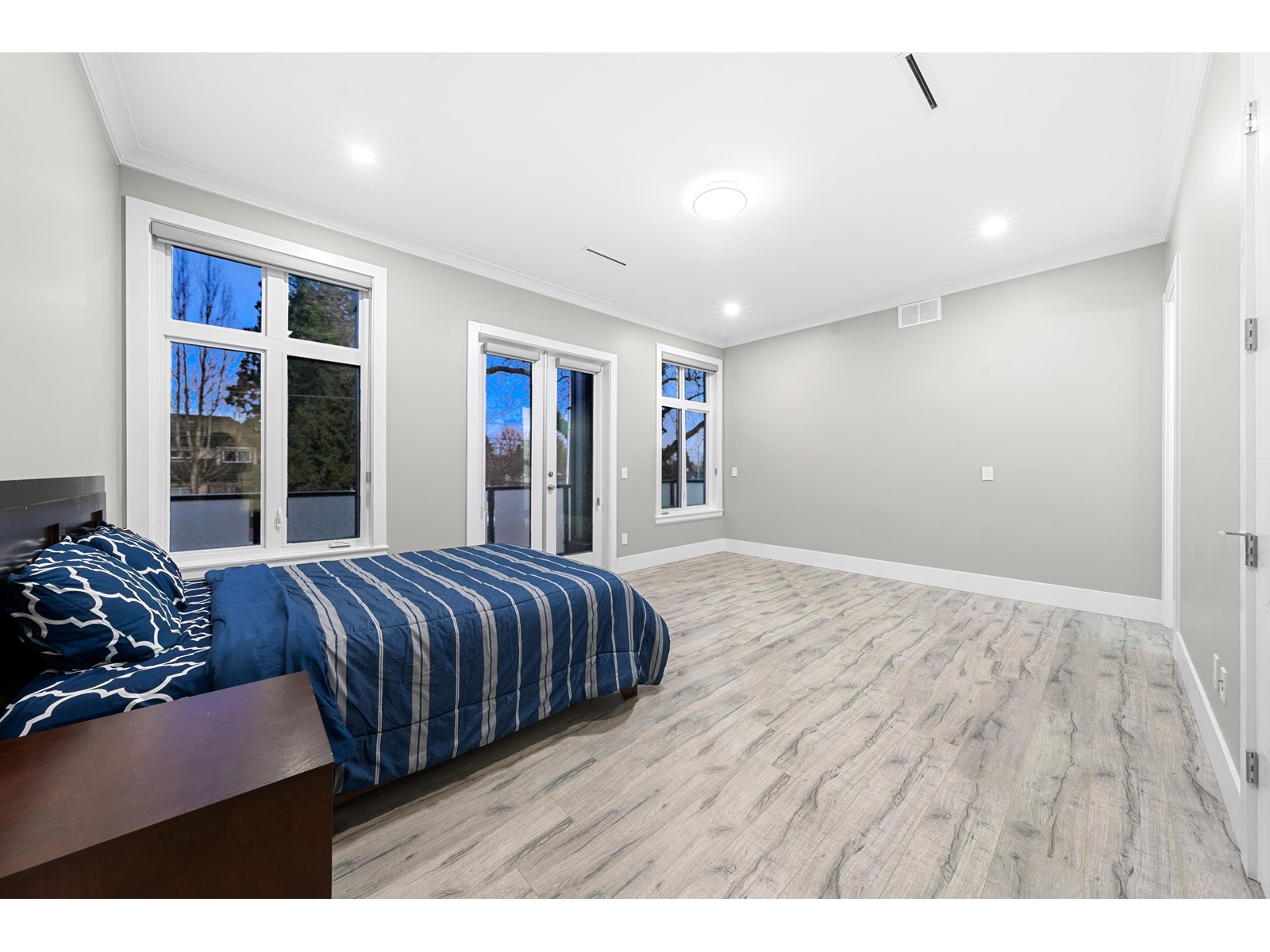 8909 128 Street Property Photo 22