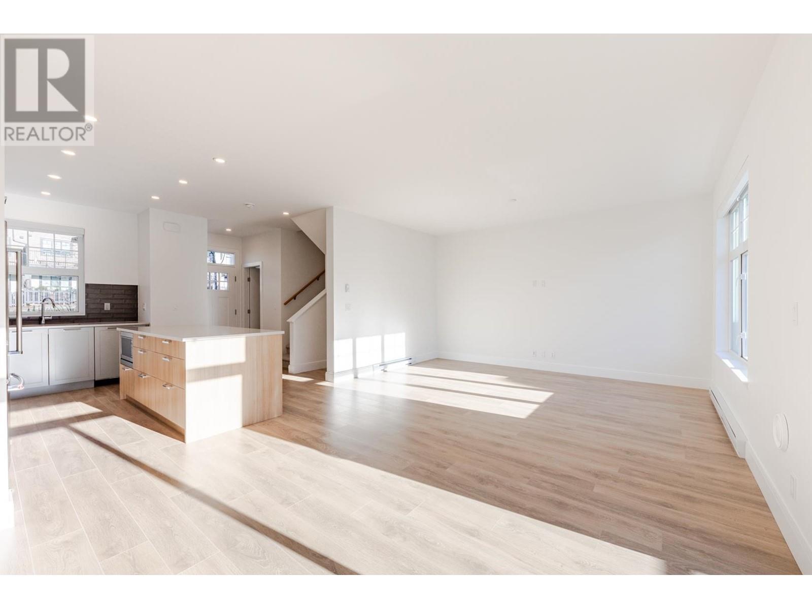 175 1310 Mitchell Street Property Photo 12