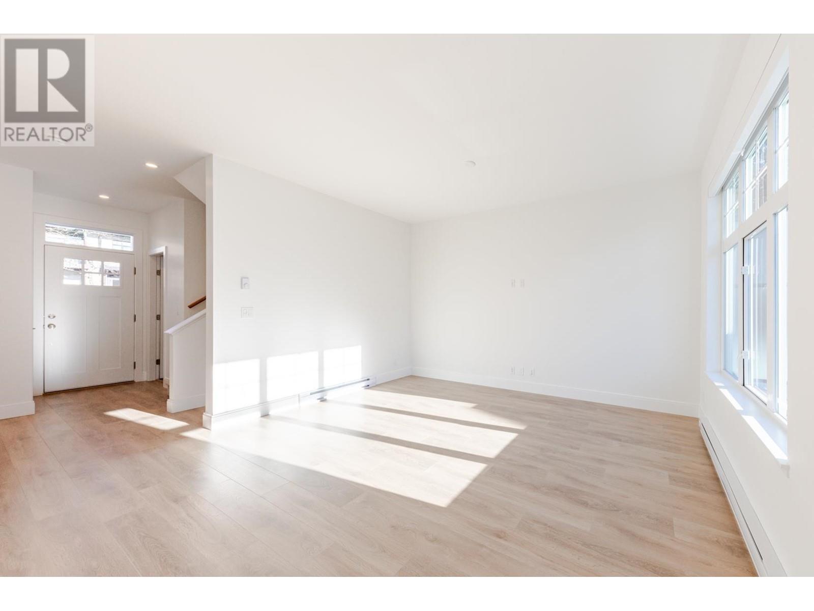 175 1310 Mitchell Street Property Photo 15