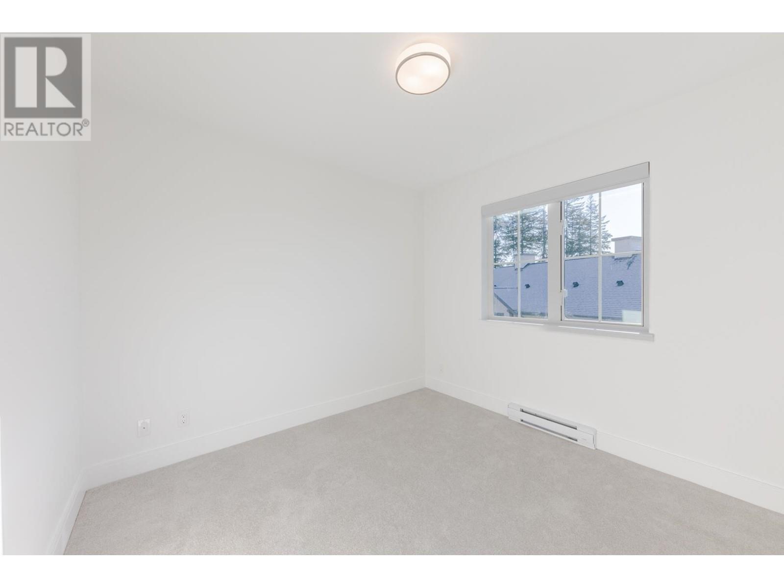 175 1310 Mitchell Street Property Photo 20