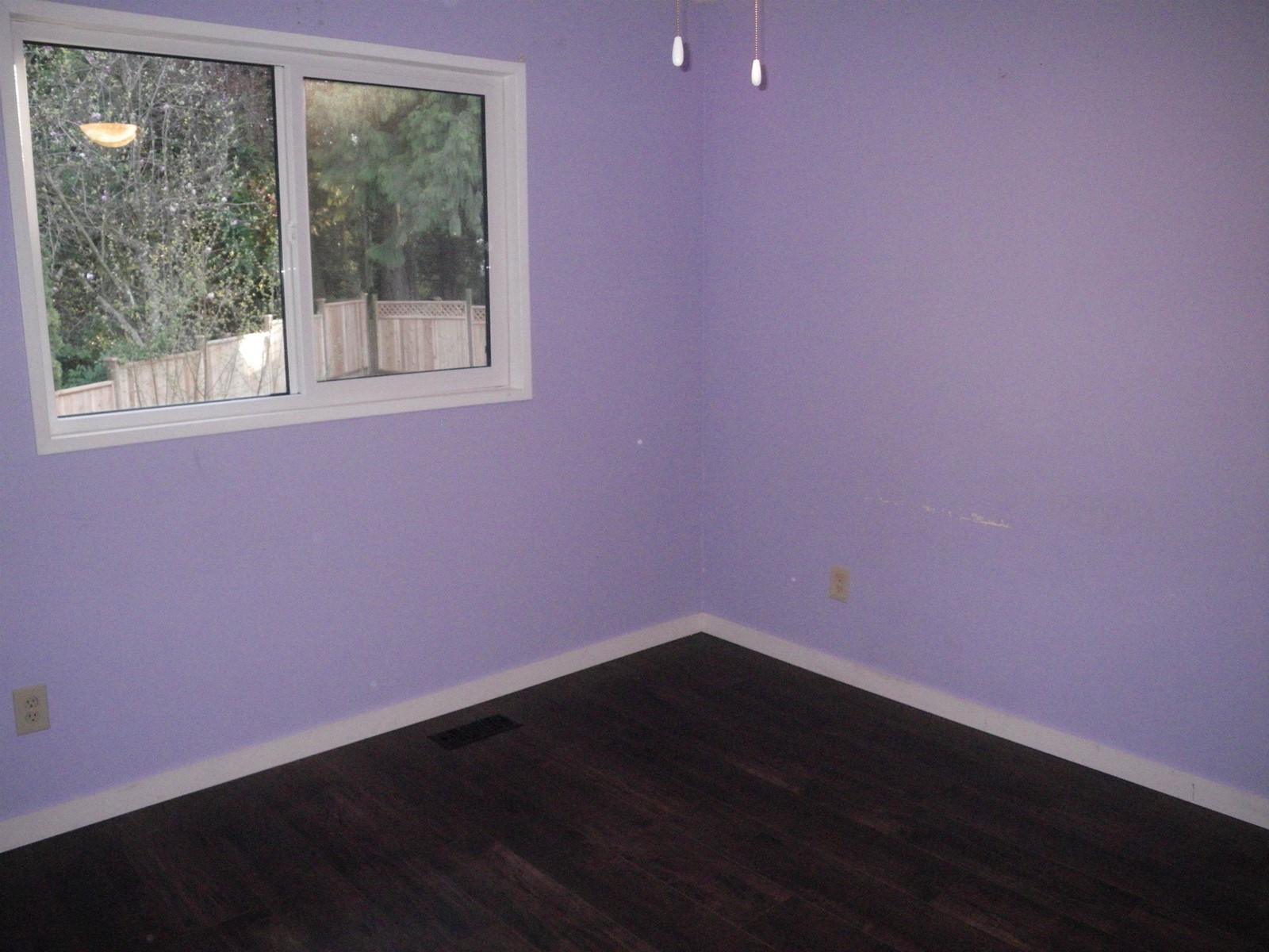 20228 49 Avenue Property Photo 17