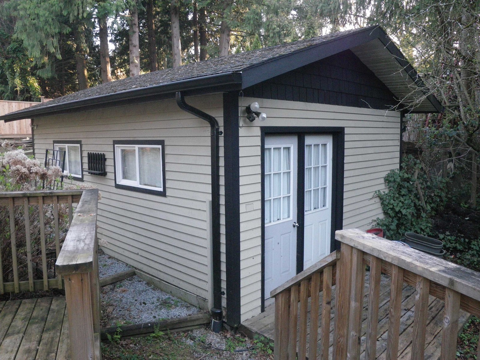 20228 49 Avenue Property Photo 22