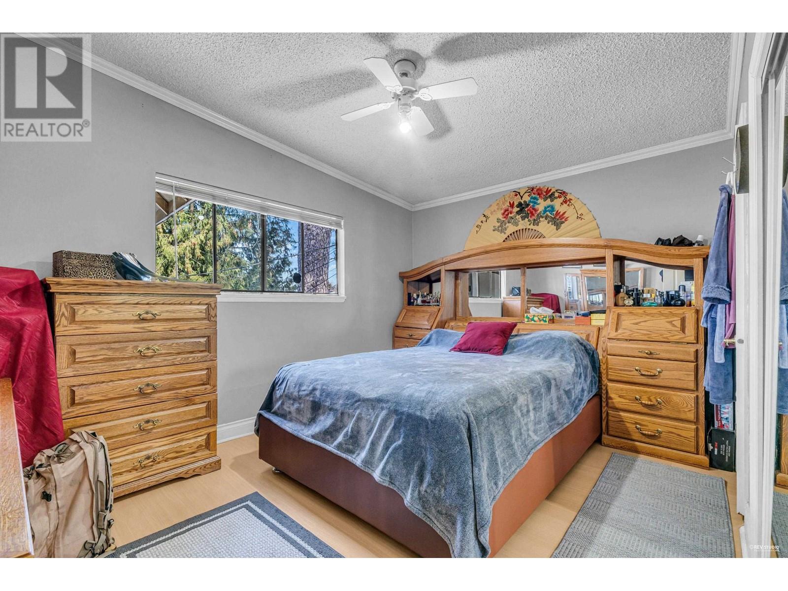 7015-7017 Elwell Street Property Photo 12