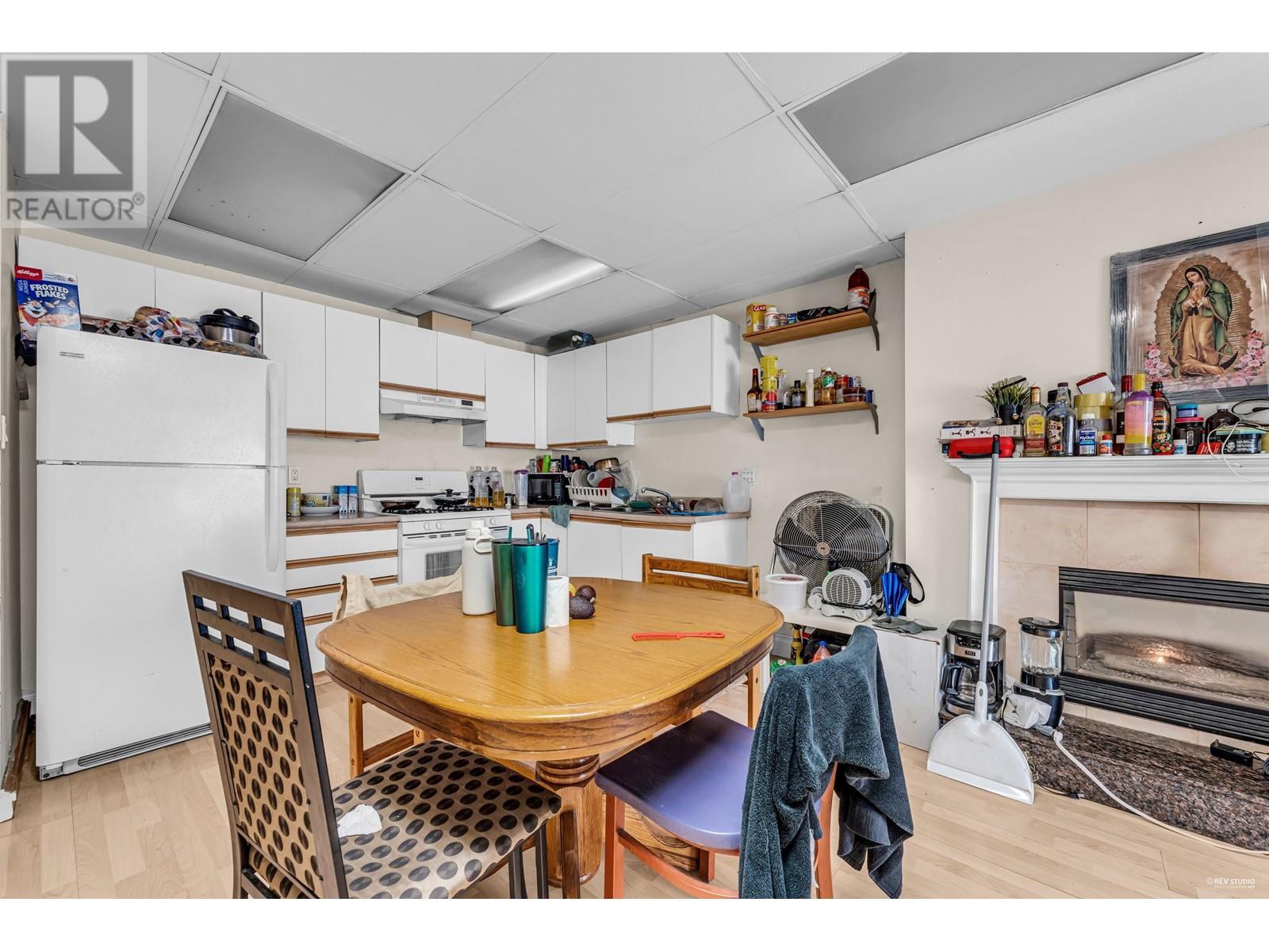 7015-7017 Elwell Street Property Photo 34