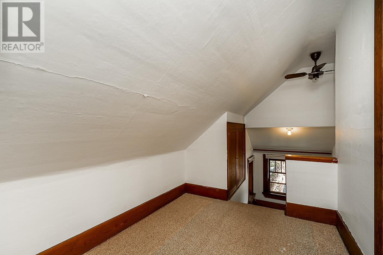 7386 Humphries Avenue Property Photo 21
