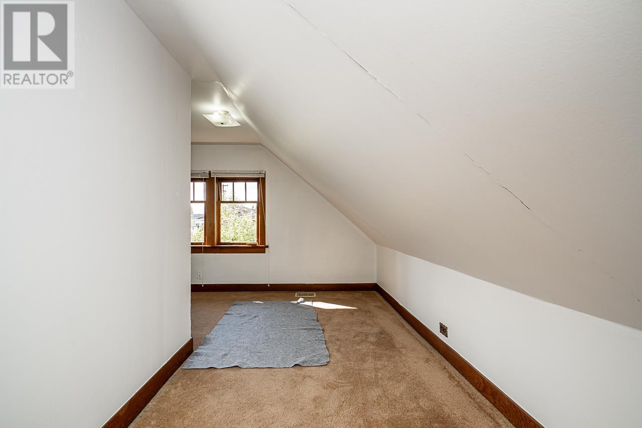 7386 Humphries Avenue Property Photo 25