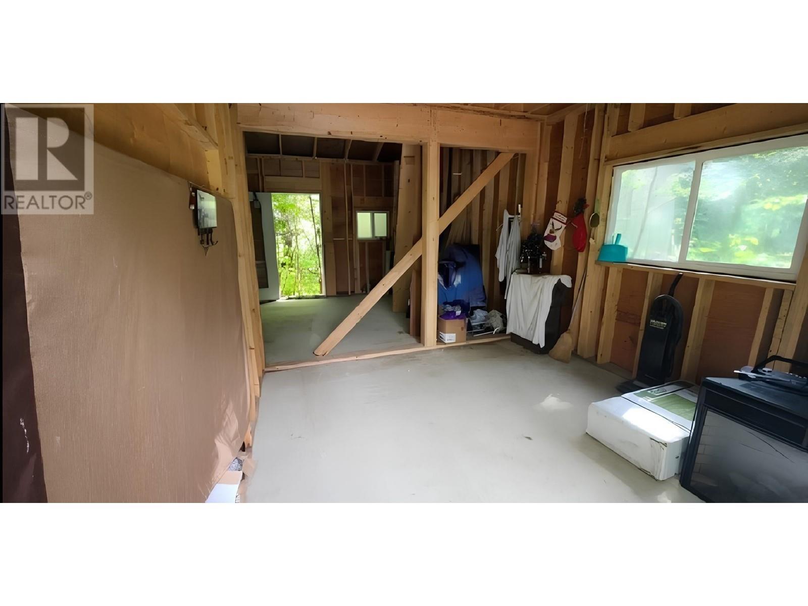 28817 16 Highway Property Photo 12