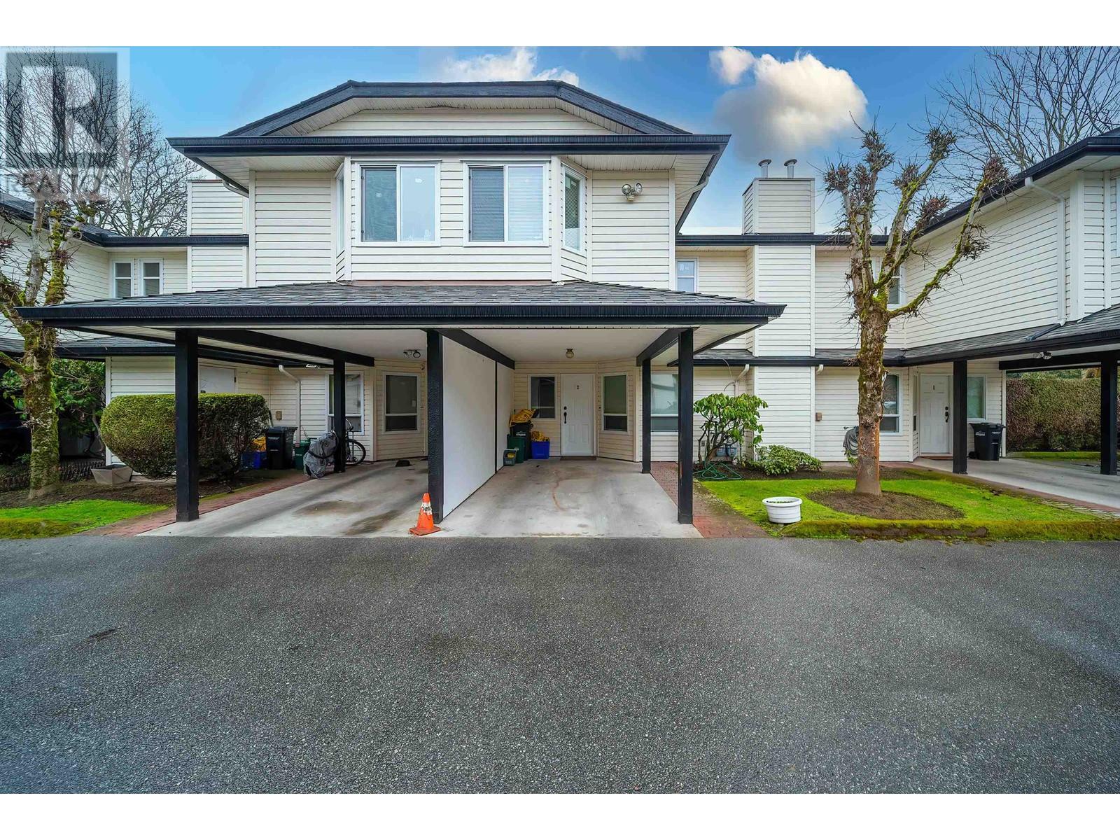 2 7191 GARDEN CITY ROAD Property Photo 1