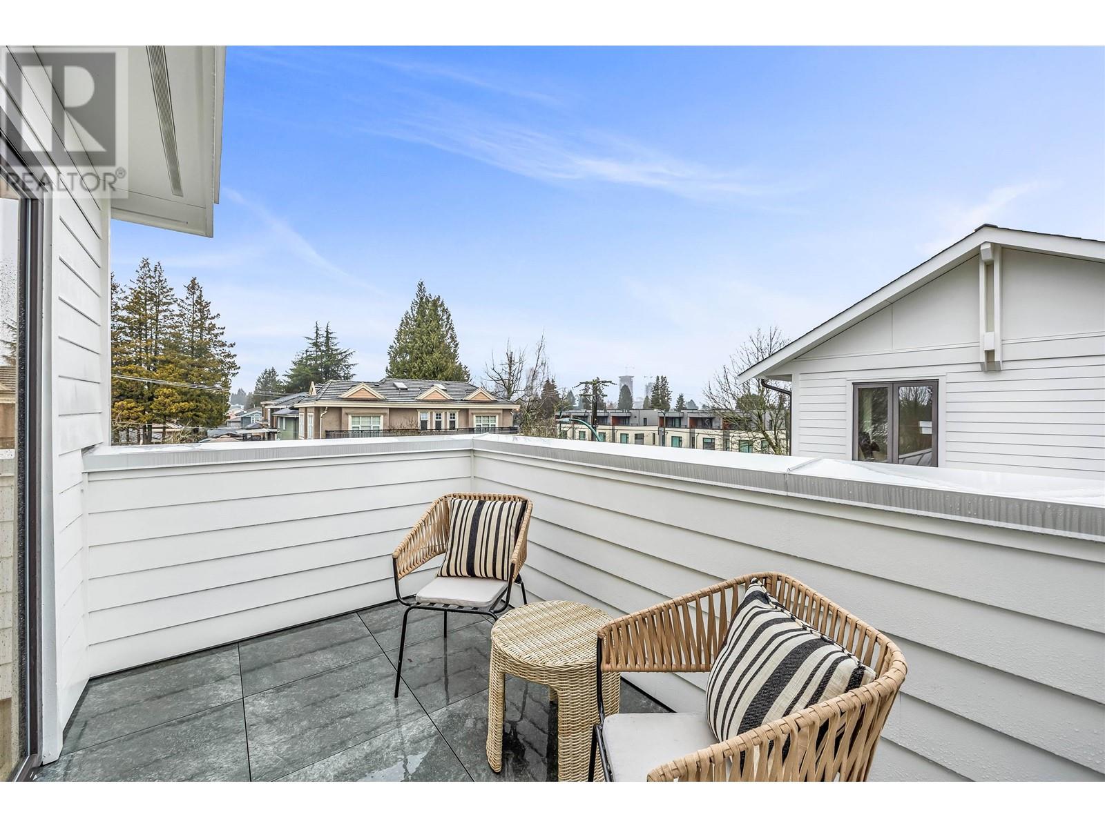 1016 W 52nd Avenue Property Photo 19
