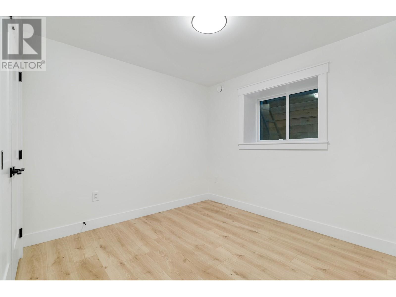3031 Fromme Road Property Photo 25