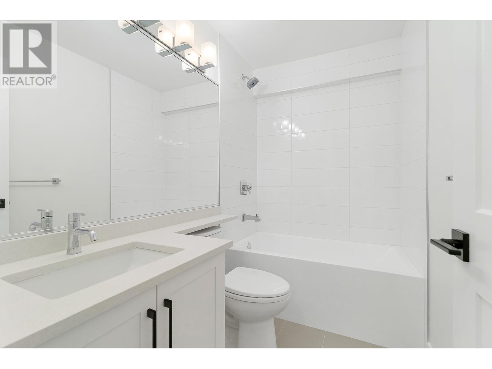 3031 Fromme Road Property Photo 26