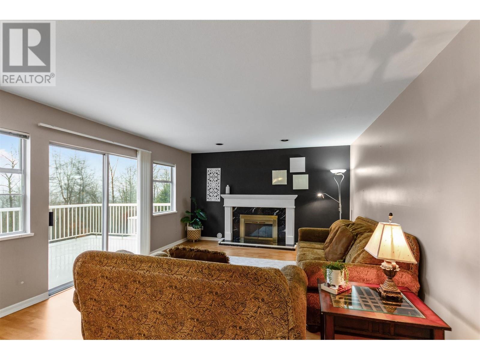 2976 Christina Place Property Photo 4