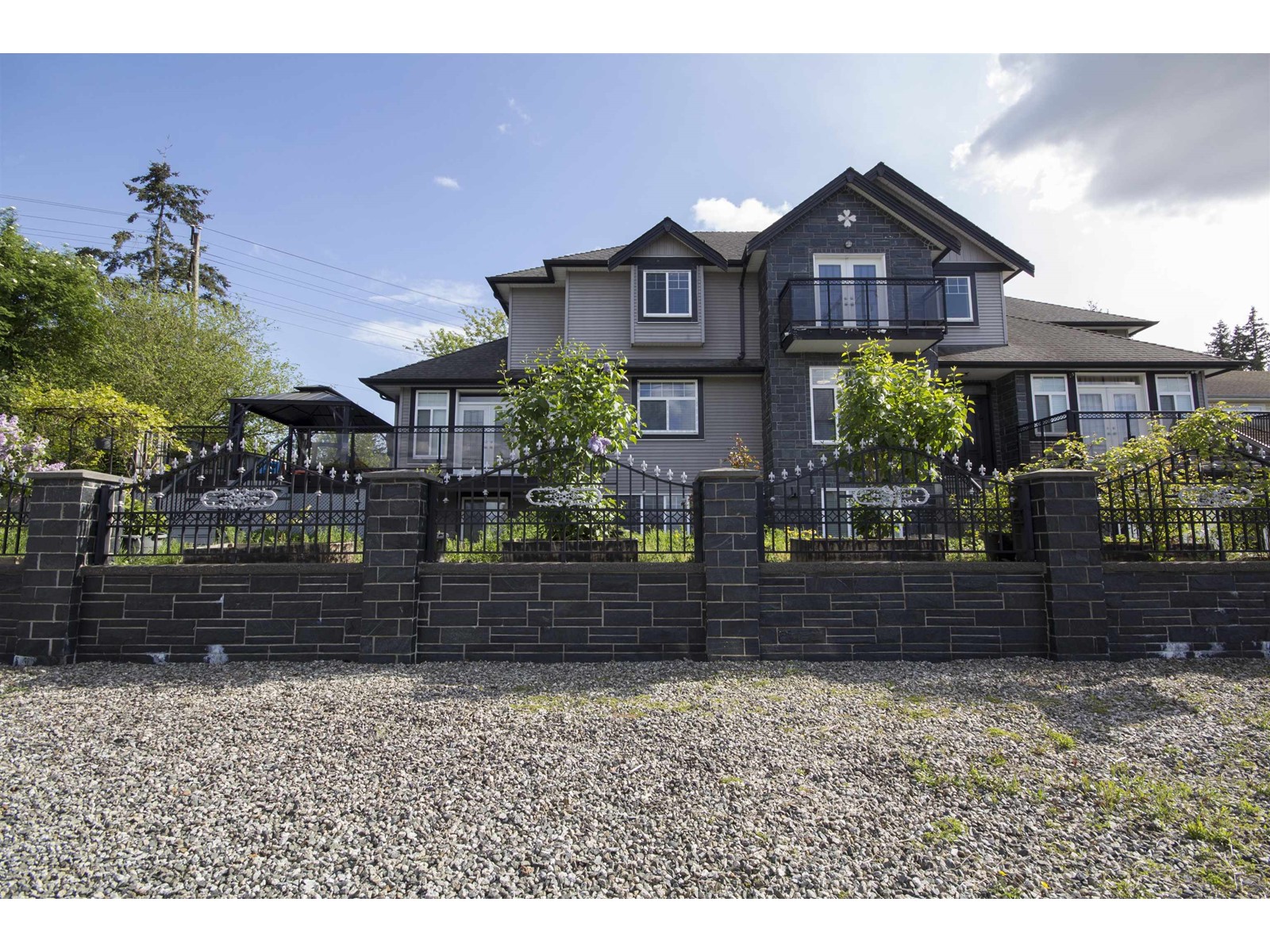 Picture of 12136 100A AVENUE