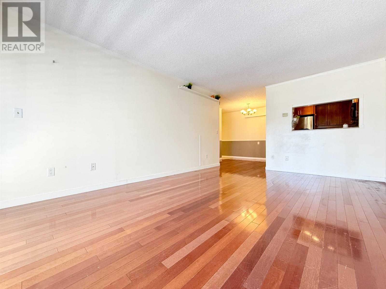 205 3875 W 4th Avenue Property Photo 6