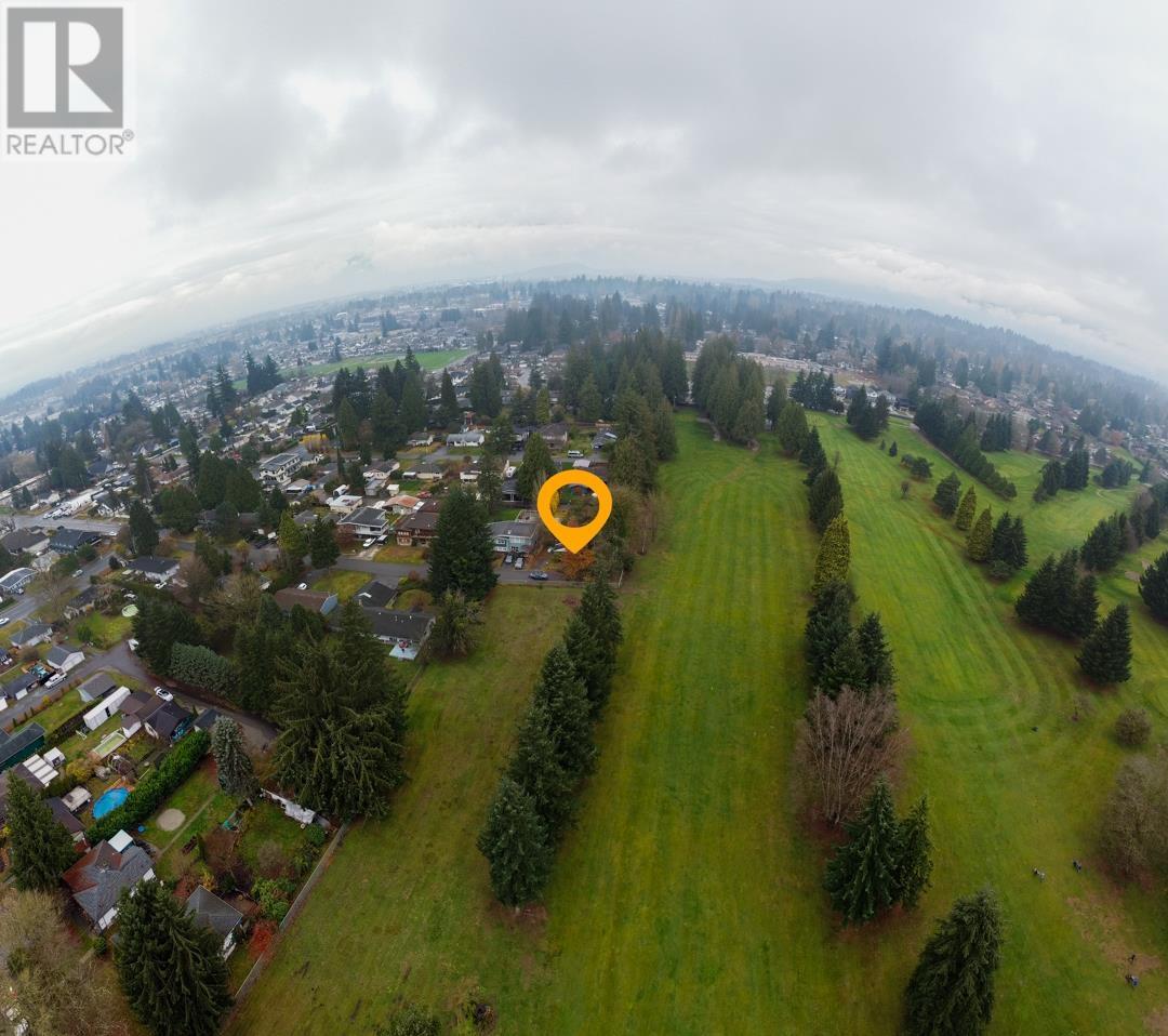 20777 Lorne Avenue Property Photo 9