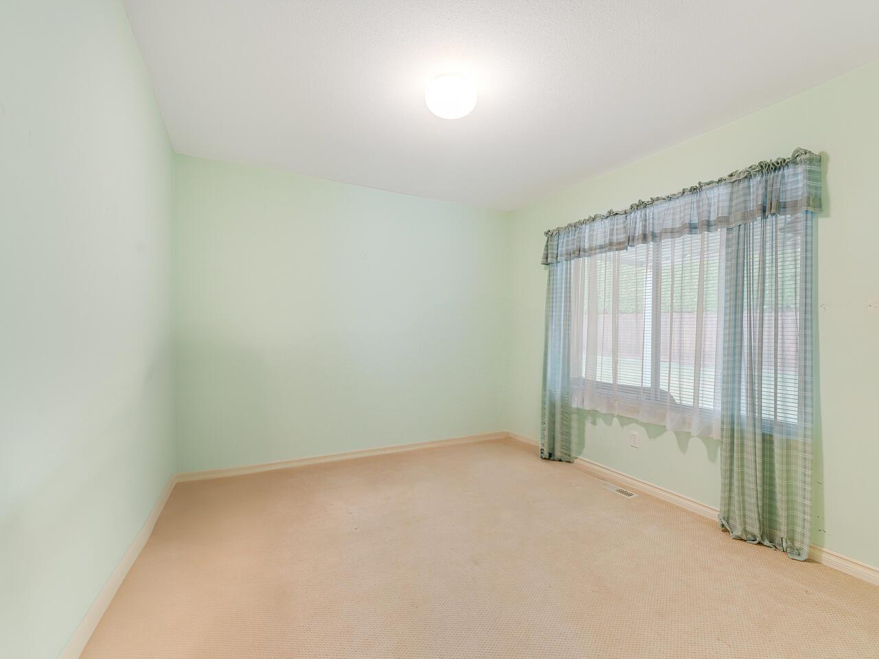 125 10172 141 Street Property Photo 10