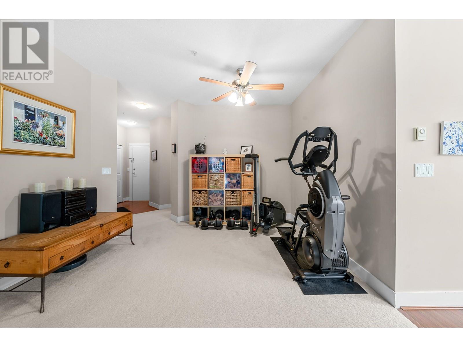 215 2250 Wesbrook Mall Property Photo 11