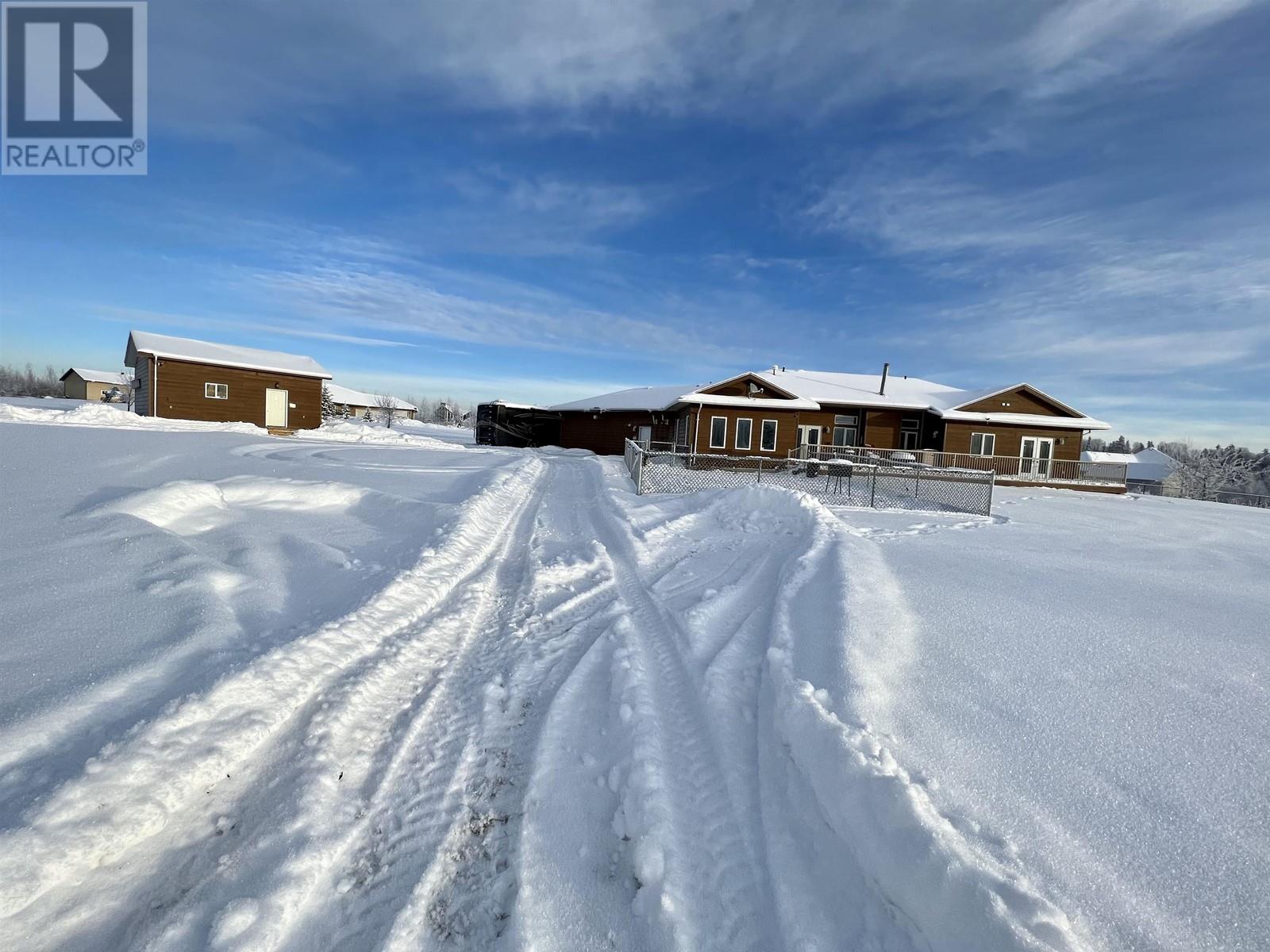 2 6550 Old Alaska Highway Property Photo 34