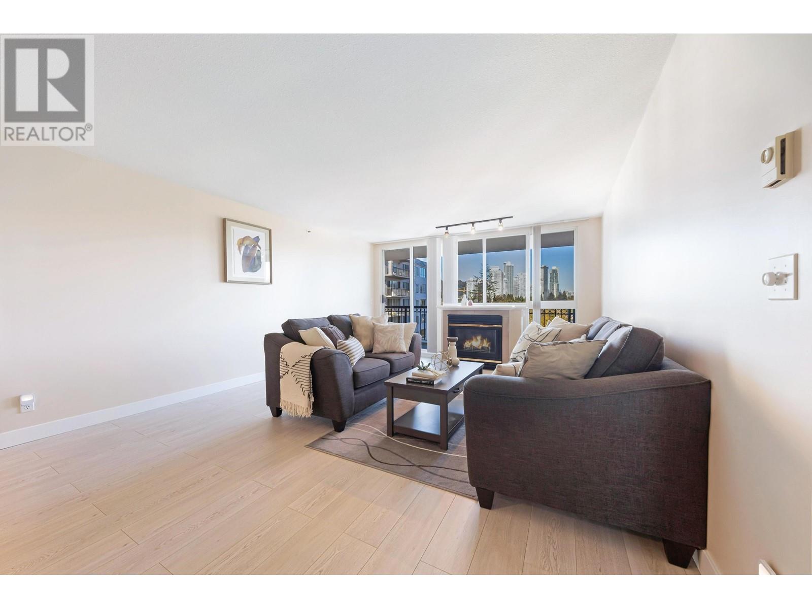 1703 551 Austin Avenue Property Photo 5