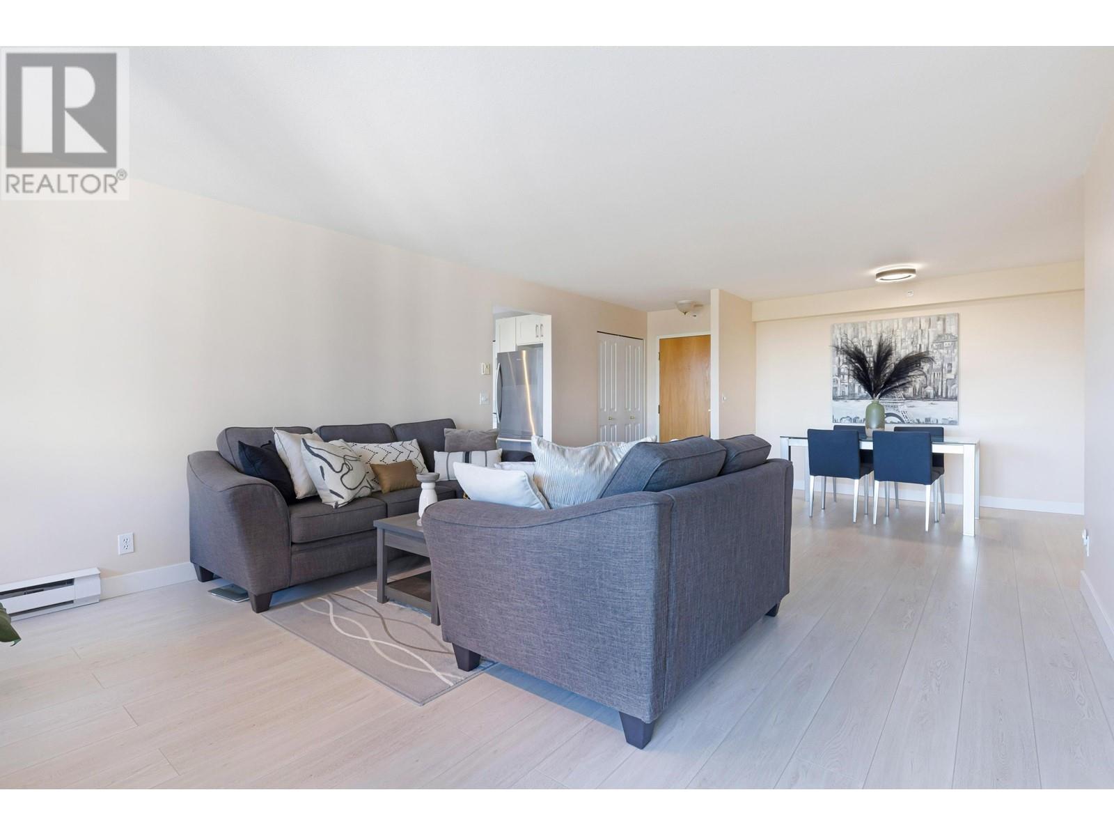 1703 551 Austin Avenue Property Photo 6