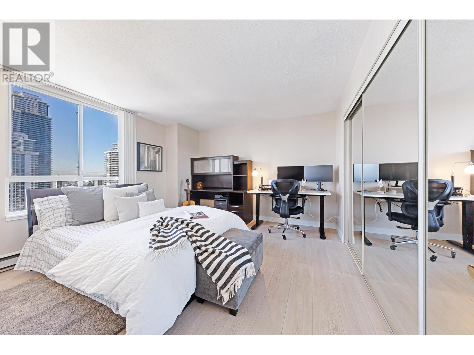 1703 551 Austin Avenue Property Photo 7