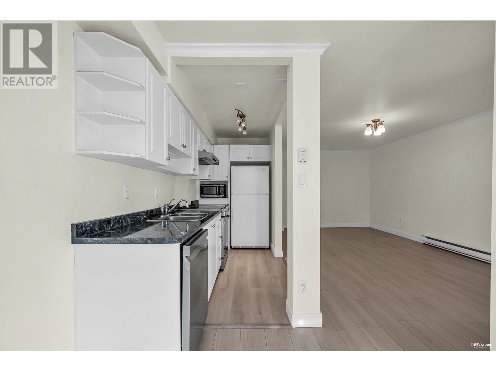 206 1363 Clyde Avenue Property Photo 12